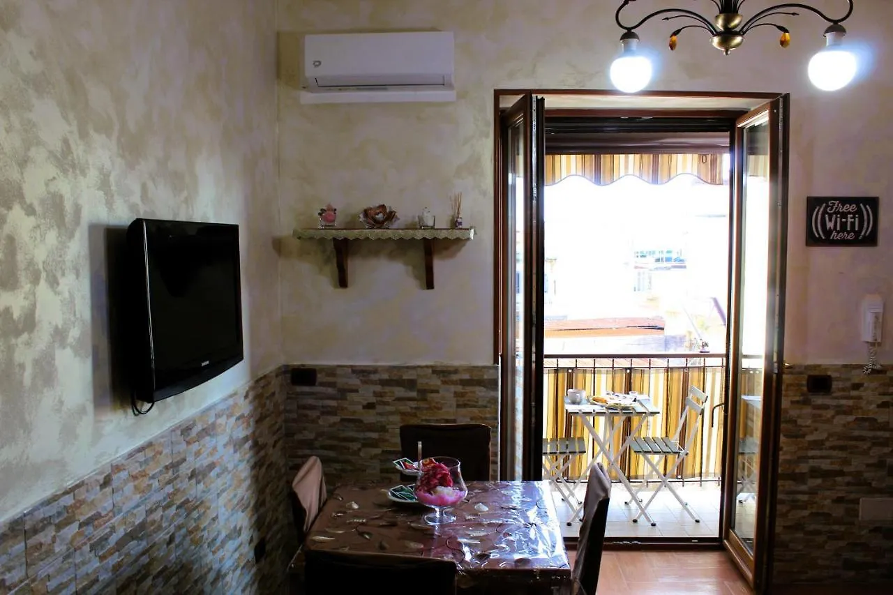Pulcinella Home 2 Naples Apartment