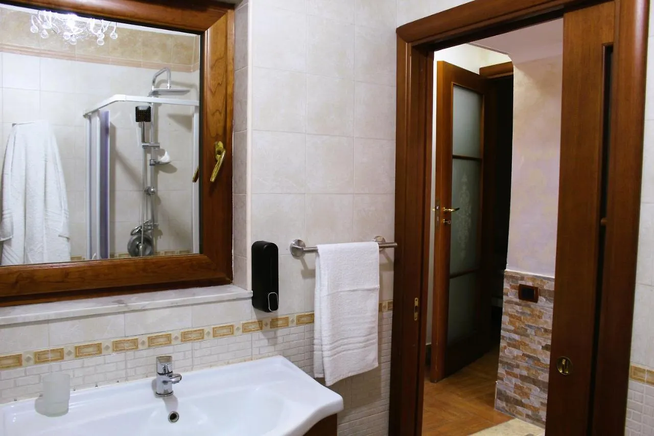 Pulcinella Home 2 Naples Apartment